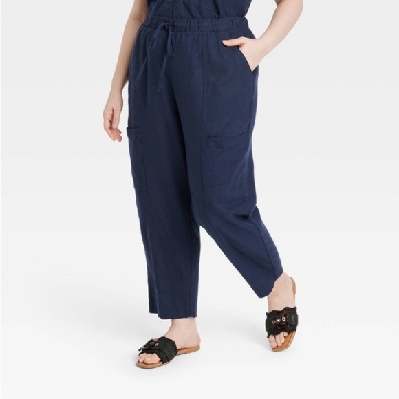 Women's High-Rise Pull-On Tapered Pants - Universal Thread™ Navy Blue 1X new - Picture 3 of 5